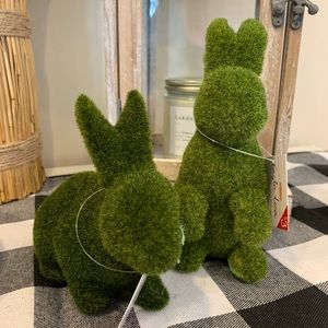 Farmhouse Moss Easter Bunnies